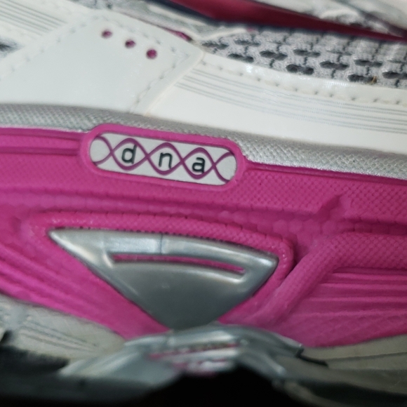 Brooks GTS 12 - Picture 3 of 11